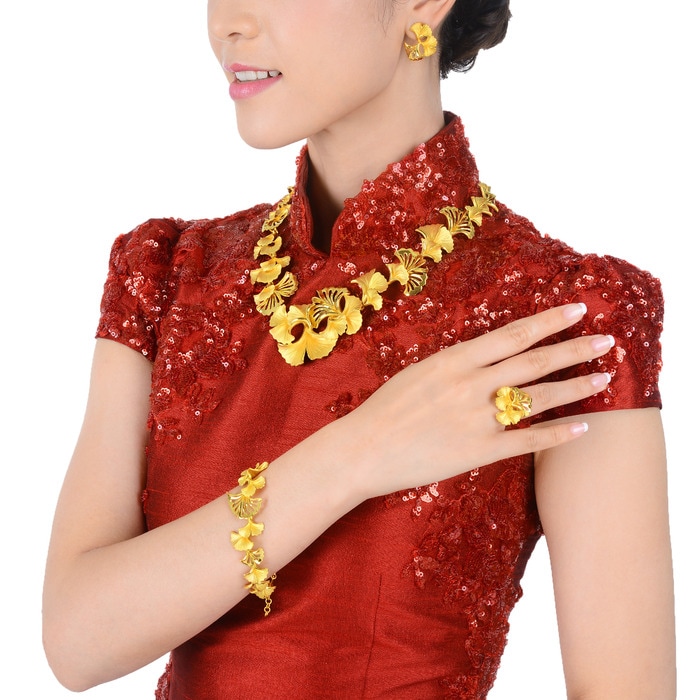 Chinese Wedding Collection 'Floral' 999.9 Gold Earrings | Chow Sang ...