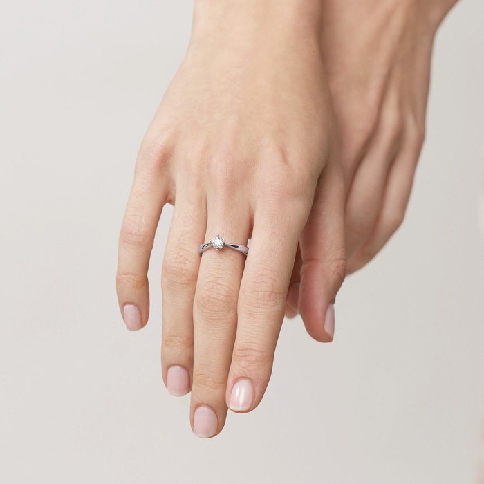 18K White Gold Ring | Chow Sang Sang Jewellery | 01257R - 2