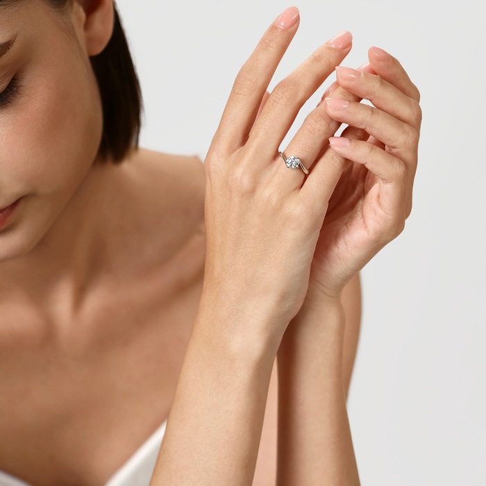 18K白色黄金 戒指 | 周生生珠寶 | 04674R - 3