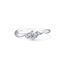 'Starry' 18K White Gold Diamond Ring