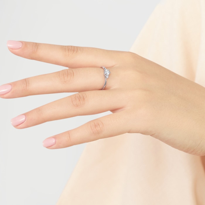 18K White Gold Ring | Chow Sang Sang Jewellery | 90252R - 3